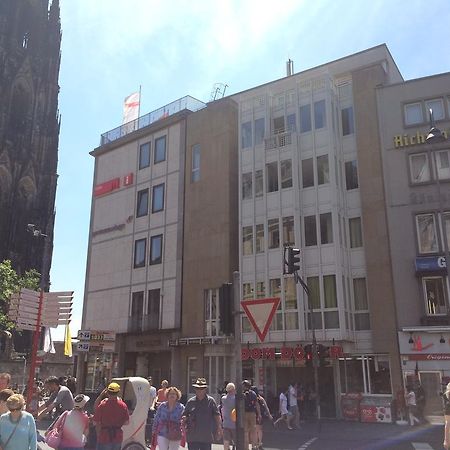 First Domizil Cologne Exterior photo